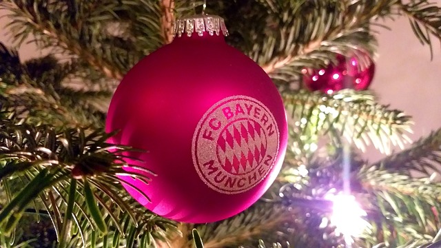 育界的重要 育界的重要